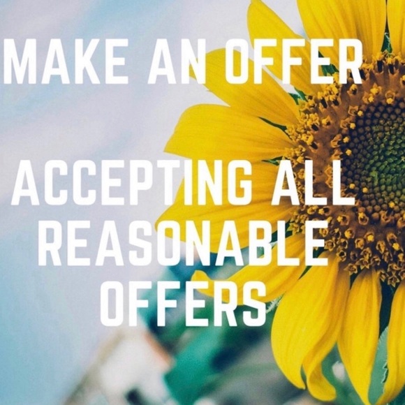 This is a bundle set - Picture 6 of 7